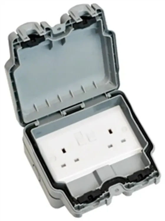 HY2G - Waterproof Socket 2 Gang 13A Double Pole Switched IP66