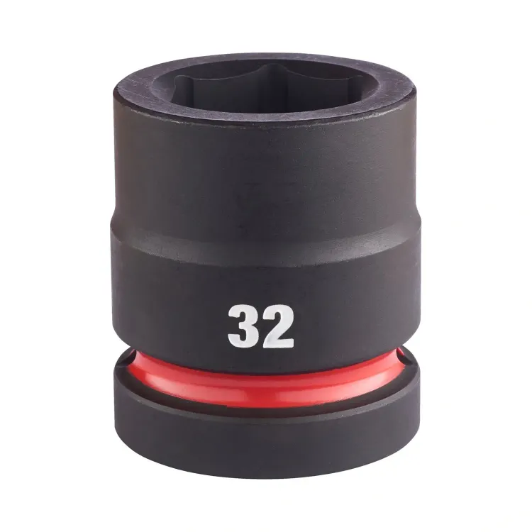 Milwaukee SHOCKWAVE 32 mm 1 inch impact socket deep wall