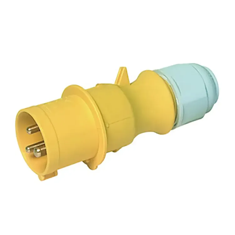 3161P - Garo 110V 3-Pin 16A Plug Top IP44