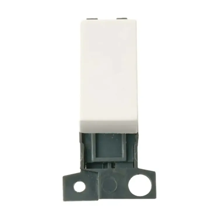 MD002PW - Click Polar 1 Gang 10A 2 Way Switch Module MD002PW