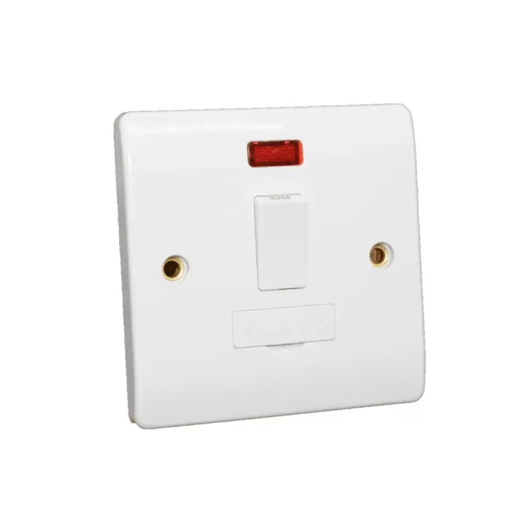 Iona 13 Amp Switched Fused Spur with Neon Indicator