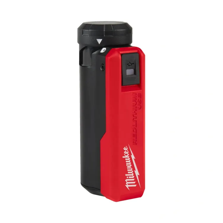 Milwaukee REDLITHIUM USB portable power source charger kit