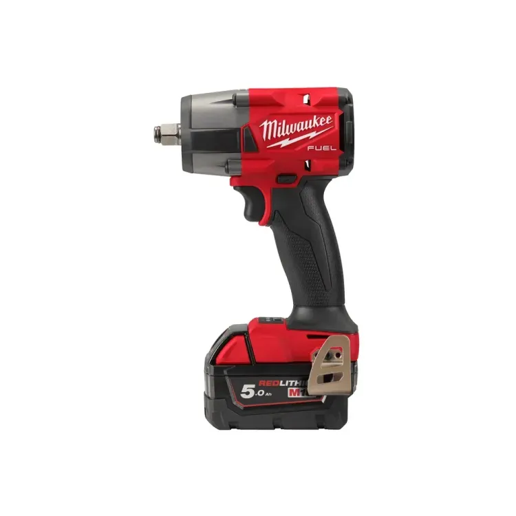 MILWAUKEE M18 FUEL ½″ Mid-Torque Impact Wrench Kit